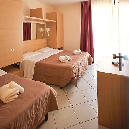 Hotel Felicioni Pineto Exterior photo