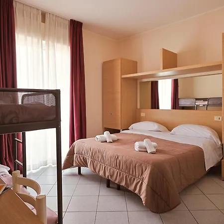 Hotel Felicioni Pineto Exterior photo